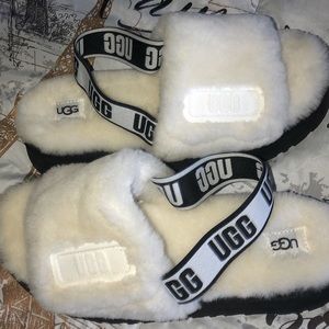 Ugg fluffy slides white beige